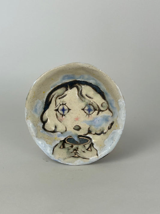 Cloudy girl plate