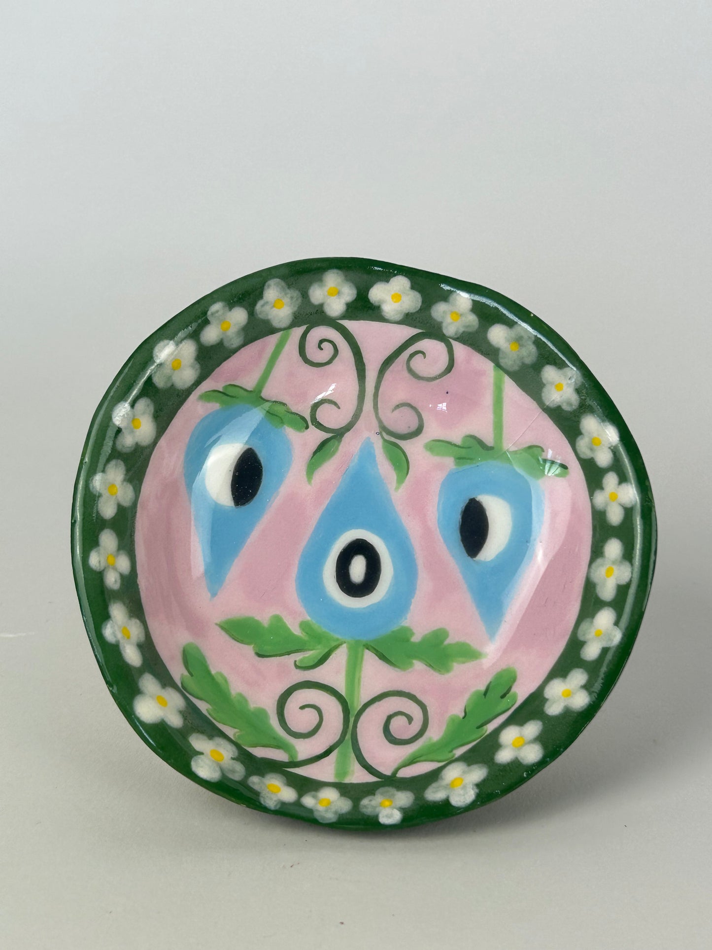 Eye Flower Decorative Plate