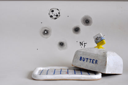 Butter dish